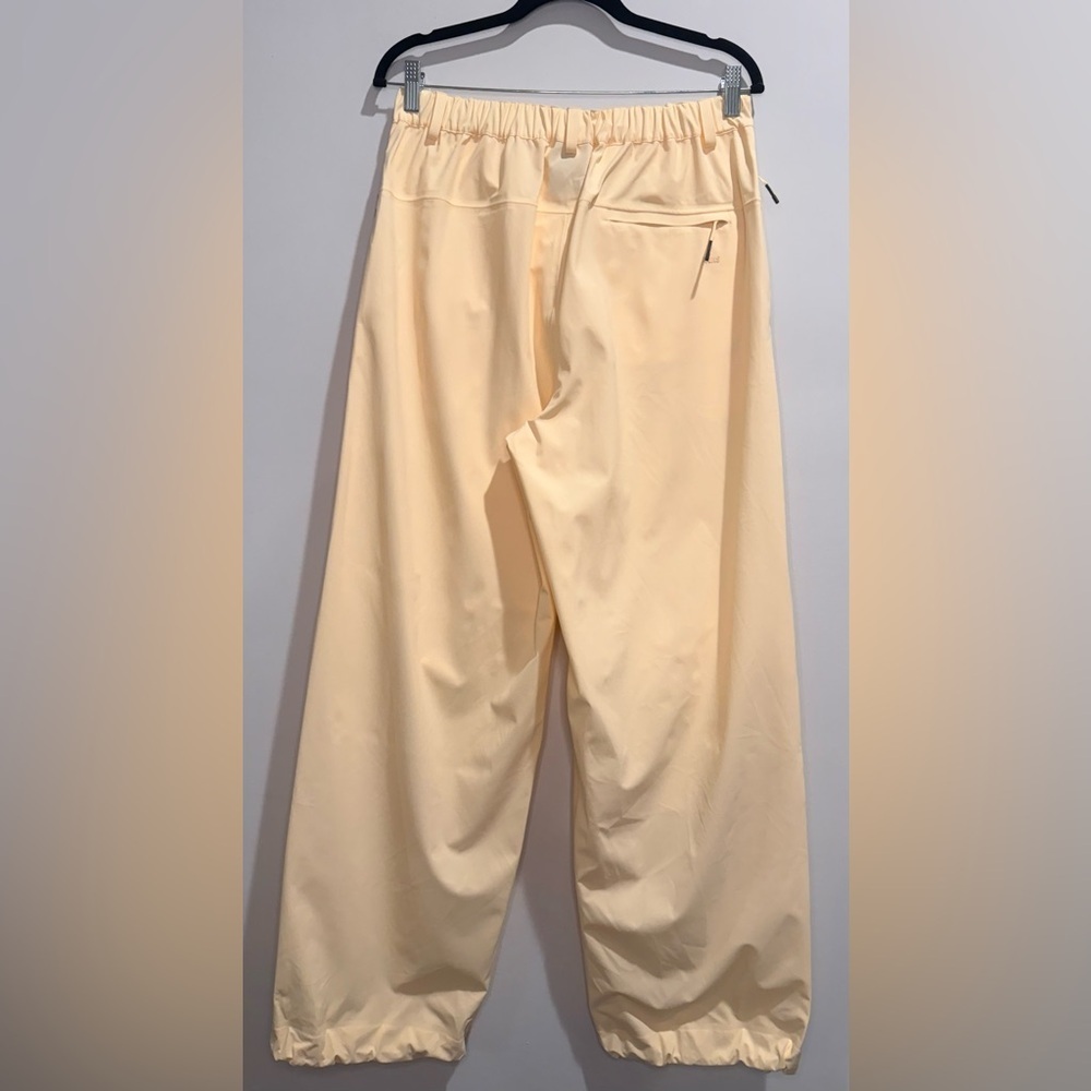 RAINS Minimalist Waterproof Hardshell Pants Size Medium NWT - Picture 5 of 7